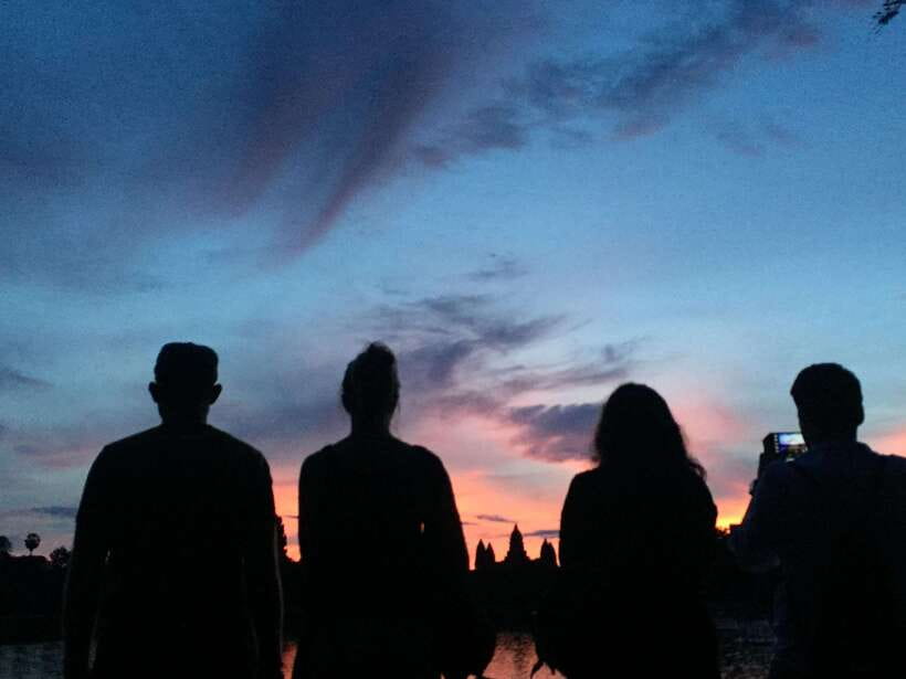 Siem Reap Private Tour: Angkor Wat Sunrise And Banteay Srei - Clothing, pace, and temple manners