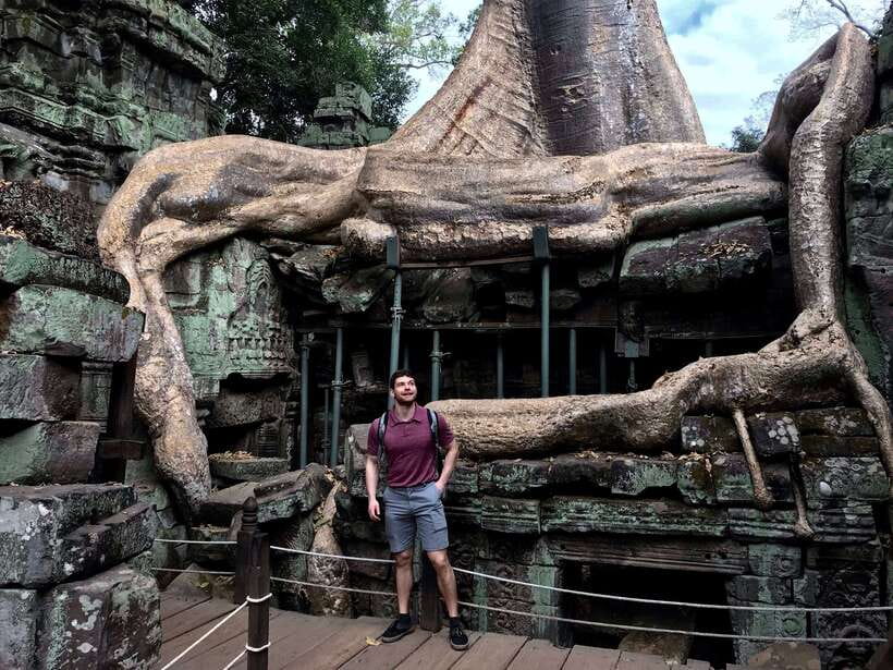 Siem Reap: Private Tour of Angkor Complex - Lunch and the afternoon visit to Angkor Wat