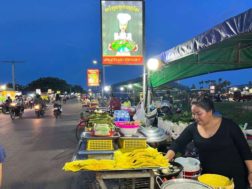 Siem Reap: Small Group Street Food Tour with Tuk-Tuk Ride - What the guides add to the experience