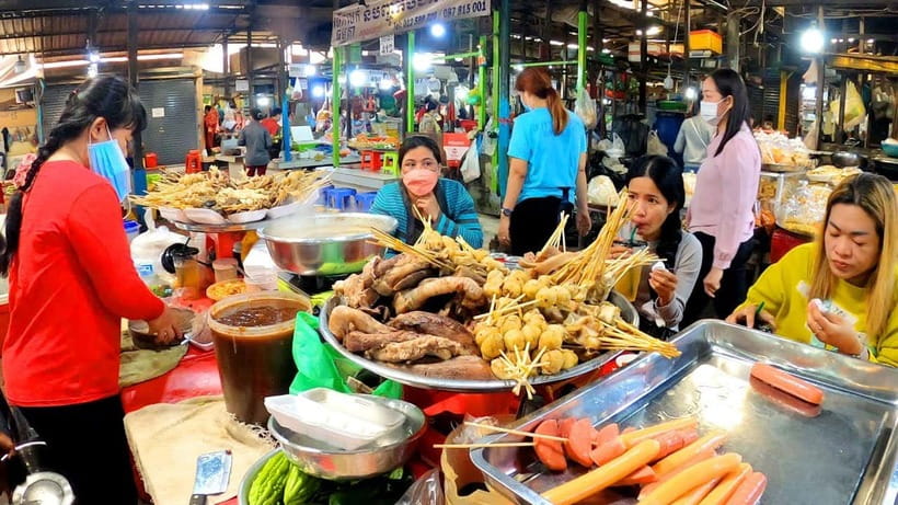 Siem Reap Street Foods Tour by Tuk Tuk with Personal Guide - Why this Siem Reap food tour feels different