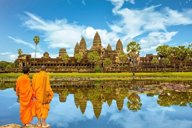 Siem Reap Sunrise Private Tour - Baphuon and Phimeanakas add variety inside Angkor Thom