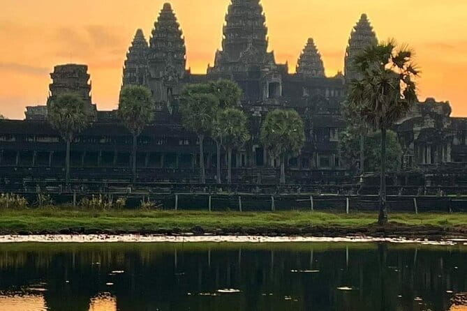 Siem Reap Temple Tuktuk Tour: Explore Angkor Wat and beyond. - Three Angkor temples in one manageable day