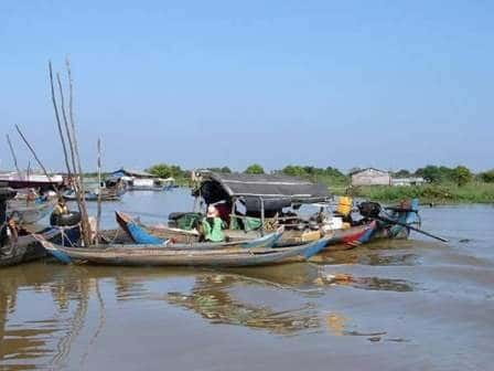 Siem Reap: Tonle Sap Lake - Fishing Village & Flooded Forest - Kampong Phluk and its tall stilt houses