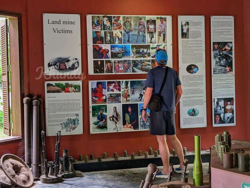 Siem Reap: War Museum included Ticket & Free Round trip - What the vehicles and artillery can tell you