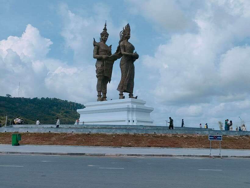 Sihanoukville Full Day City Tour with Transportation & Guide - Seeing Sihanoukville beyond the beach