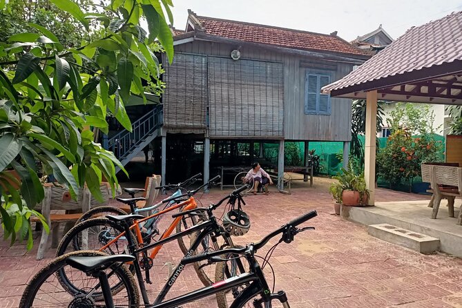 Silk Island at Twilight Cycle Encounter - Who will enjoy this ride most