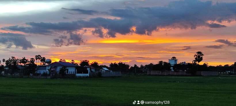 Small Group Countryside Sunset Bike Tours - What the $16 price really covers