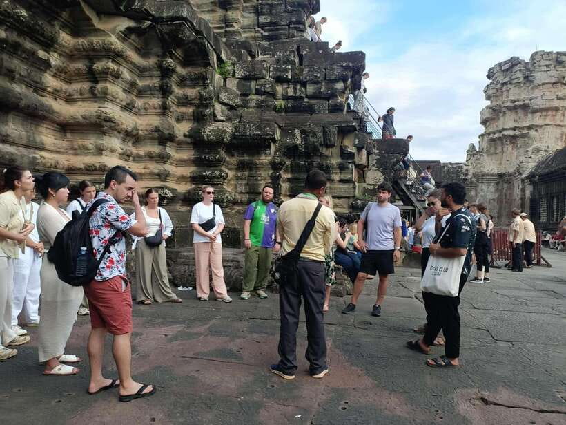 Small-Group Full Day Angkor wat Guide tour with Sun set - Angkor Wat, the morning’s great introduction