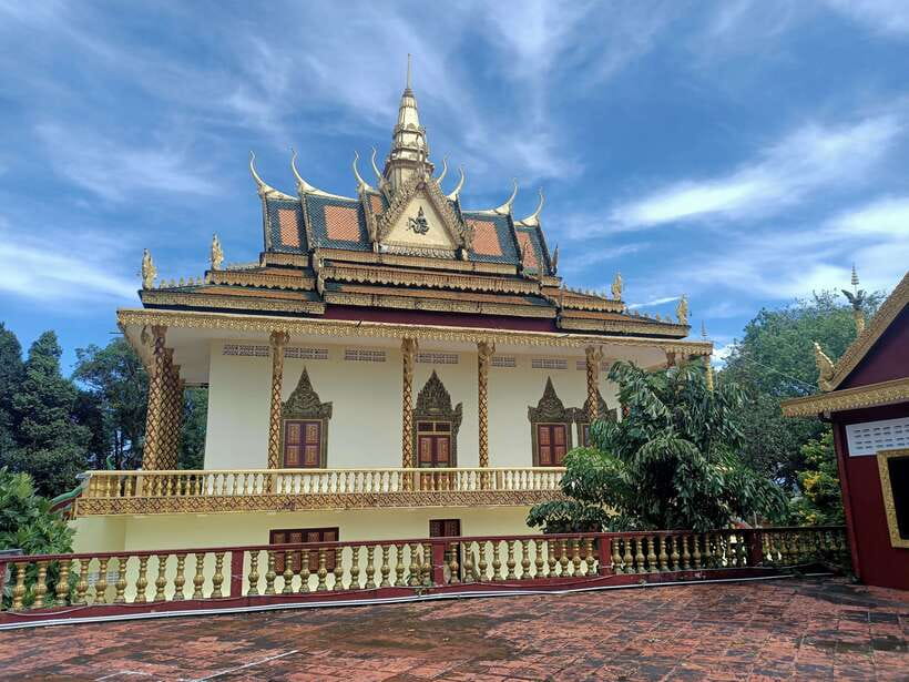 Small Group Sihanoukville Exploration from Cruise Port - Independence Monument and the city’s civic side