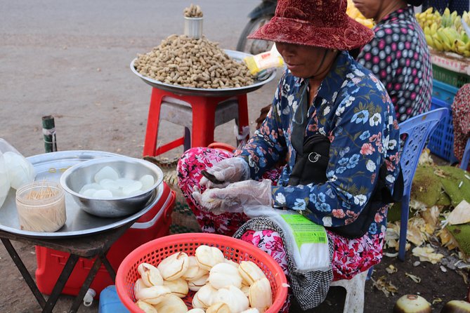 Street Food Tasting Tour including Dinner - The fried insect challenge
