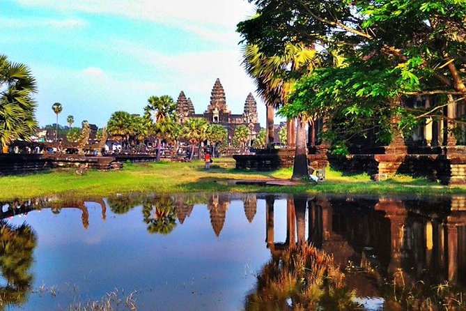 Sun Rise at Angkor Wat Small Group Day Tour from Siem Reap - Ta Prohm and the power of the jungle