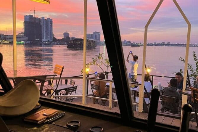 Sunset Cruise on the Mekong with Kanika Boat - From the Tonle Sap toward Arexat