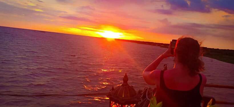 Sunset Dinner Tour: Tonle Sap Lake Floating Village - What $49 really buys you