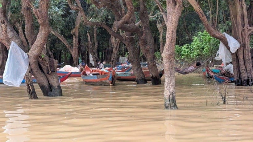 Sunset Kompong Pluk Floating Village - Practical advice before you go