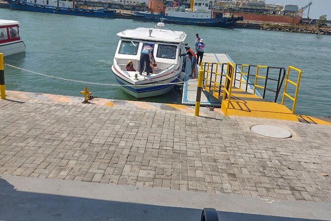 Taxi Phnom Penh or Techo Airport to Sihanoukville or vice versa - Choosing the right vehicle