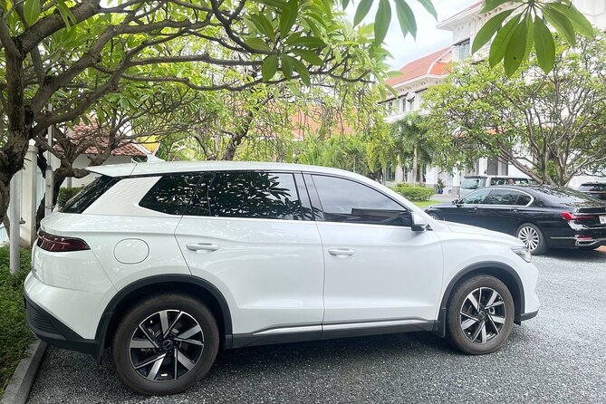 Techo International Airport Transfer - What the private car feels like on Phnom Penh roads