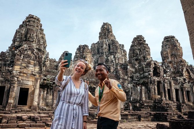 The Ultimate Angkor Wat Temple Private Day Trip - Why the private guide makes a difference