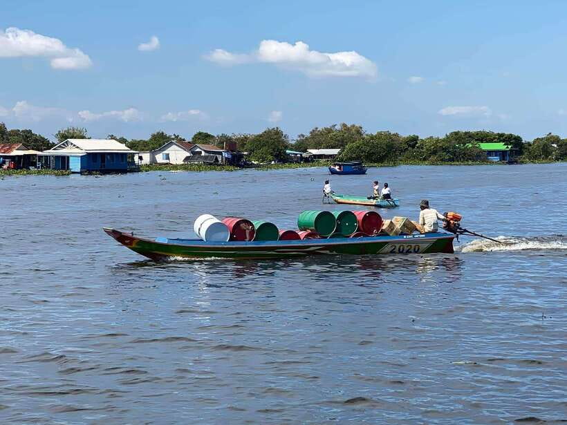 Tonle sap, Kompong Phluk (Floating village) - How wet and dry seasons change the village