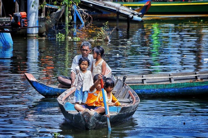 Tonle Sap Lake & Kampong Phluk Village Half-Day Tour - Guides who shape the experience
