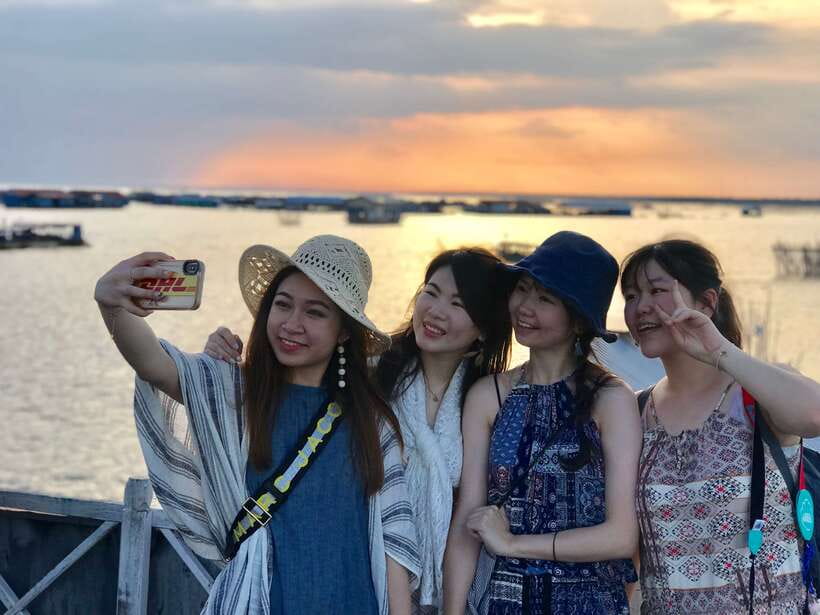 Tonle Sap Tour of Kompong Phluk Village & Evening Food tour - Key points at a glance