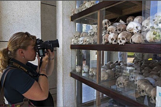 Tuol Sleng Genocide Museum (S-21) and Choeung Ek Killing Fields Tour - Why these two Phnom Penh sites belong together