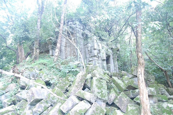 Two Days Angkor Wat Park-Beng Mealea and Kampong Phluk Village - Pace, comfort, and who should book