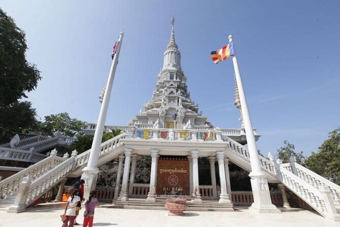 Udong Historical Site Tour - The morning drive through Cambodia’s countryside