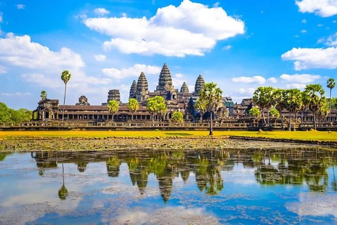Ultimate Half Day Tour- Angkor Wat, Ta Promh and Bayon Temple - Private value at $15, plus the pass