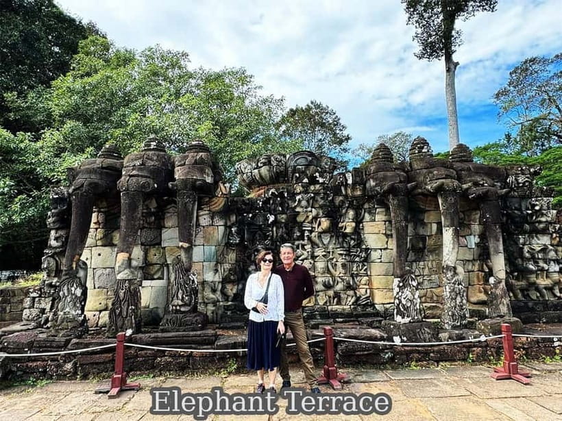 Ultimate Sunrise to Angkor Wat, Angkor Thom and Bayon Temple - Sunrise at Angkor Wat before the crowds