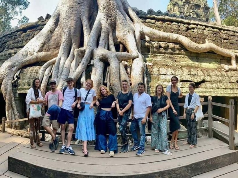Ultimate Sunrise to Angkor Wat, Angkor Thom and Bayon Temple - Bayon’s many faces