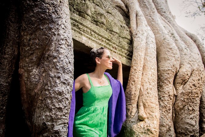 Unseen Angkor Tour & Photoshoot - Phimeanakas and the old royal setting