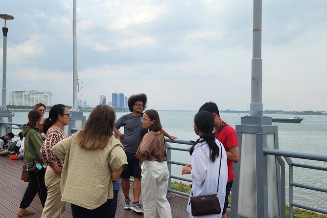 Visit 11 Places in One Day including S21 & Killing Field - Lunch, drinks, and the final market stop