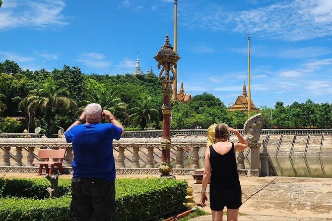 Visit Phnom Udong and Silk Island by Khmer Traditional Tuk-Tuk - Lunch beside the Mekong on Silk Island