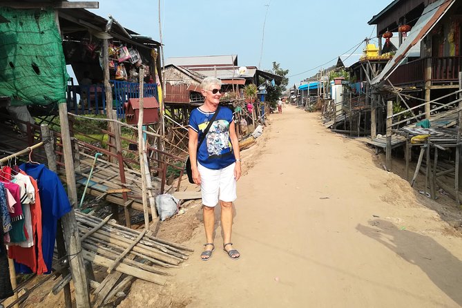 War Museum, Killing Field and Floating village ( Chong Kneas) Tour - Practical clothing, timing, and comfort advice