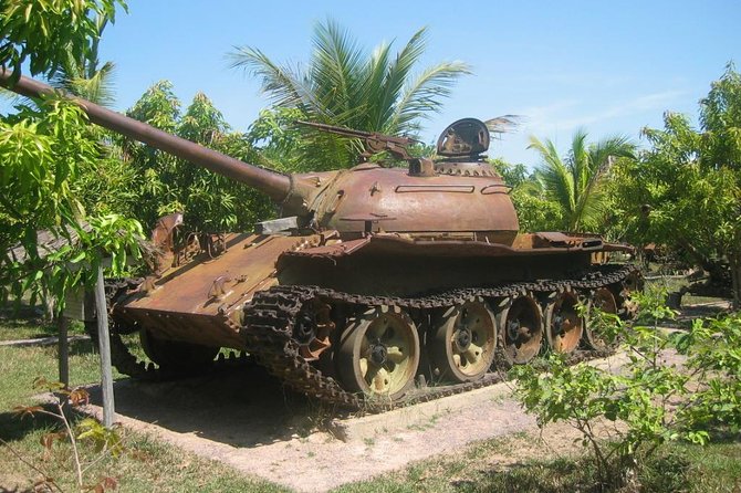 War Museum, Killing Field and Floating village ( Chong Kneas) Tour - What the private vehicle changes